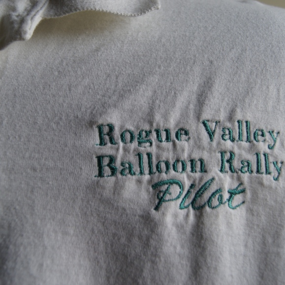 1999 Rogue Valley Balloon Rally Pilot T-Shirt - Picture 3 of 6